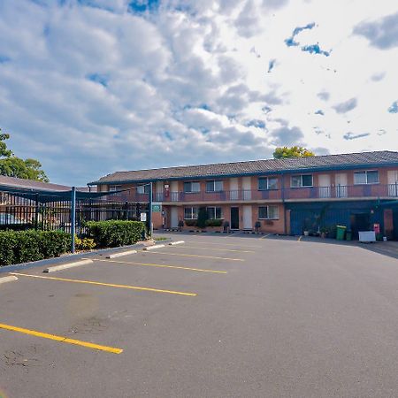 Narellan Motor Inn Buitenkant foto