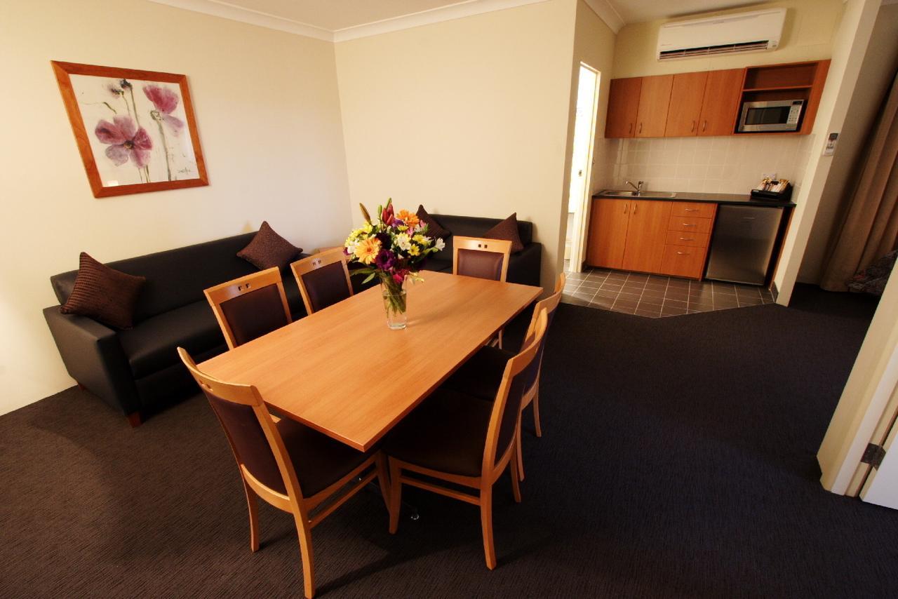 Narellan Motor Inn Buitenkant foto