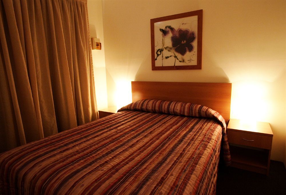 Narellan Motor Inn Buitenkant foto