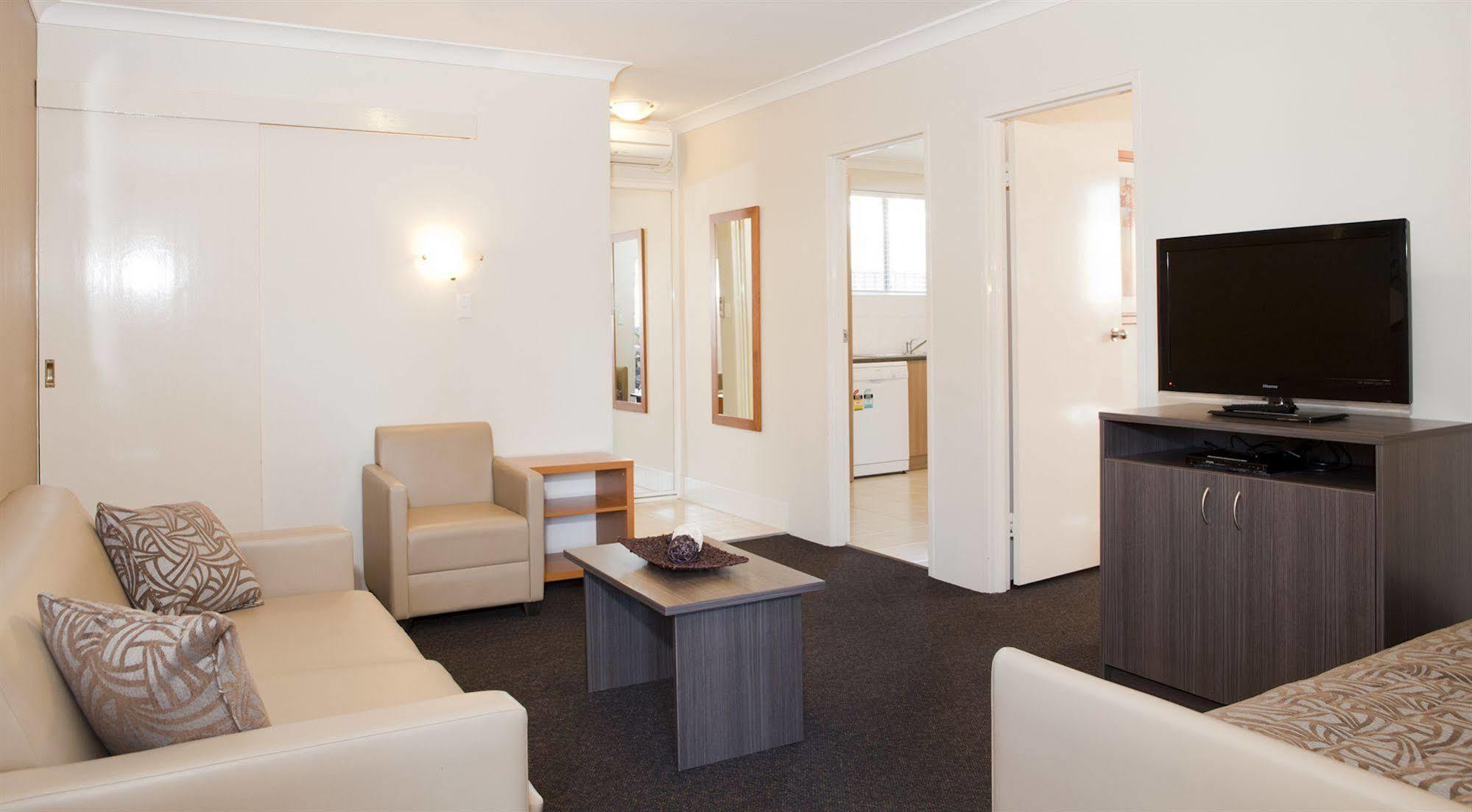 Narellan Motor Inn Buitenkant foto