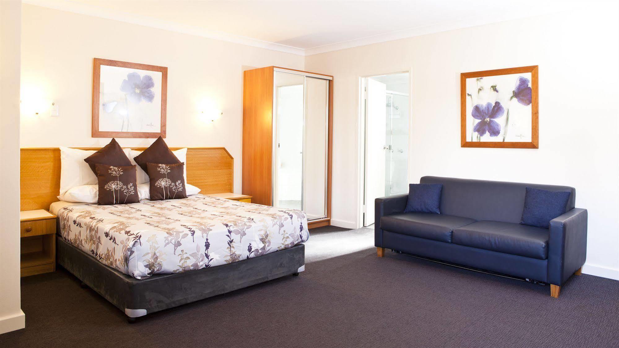 Narellan Motor Inn Buitenkant foto