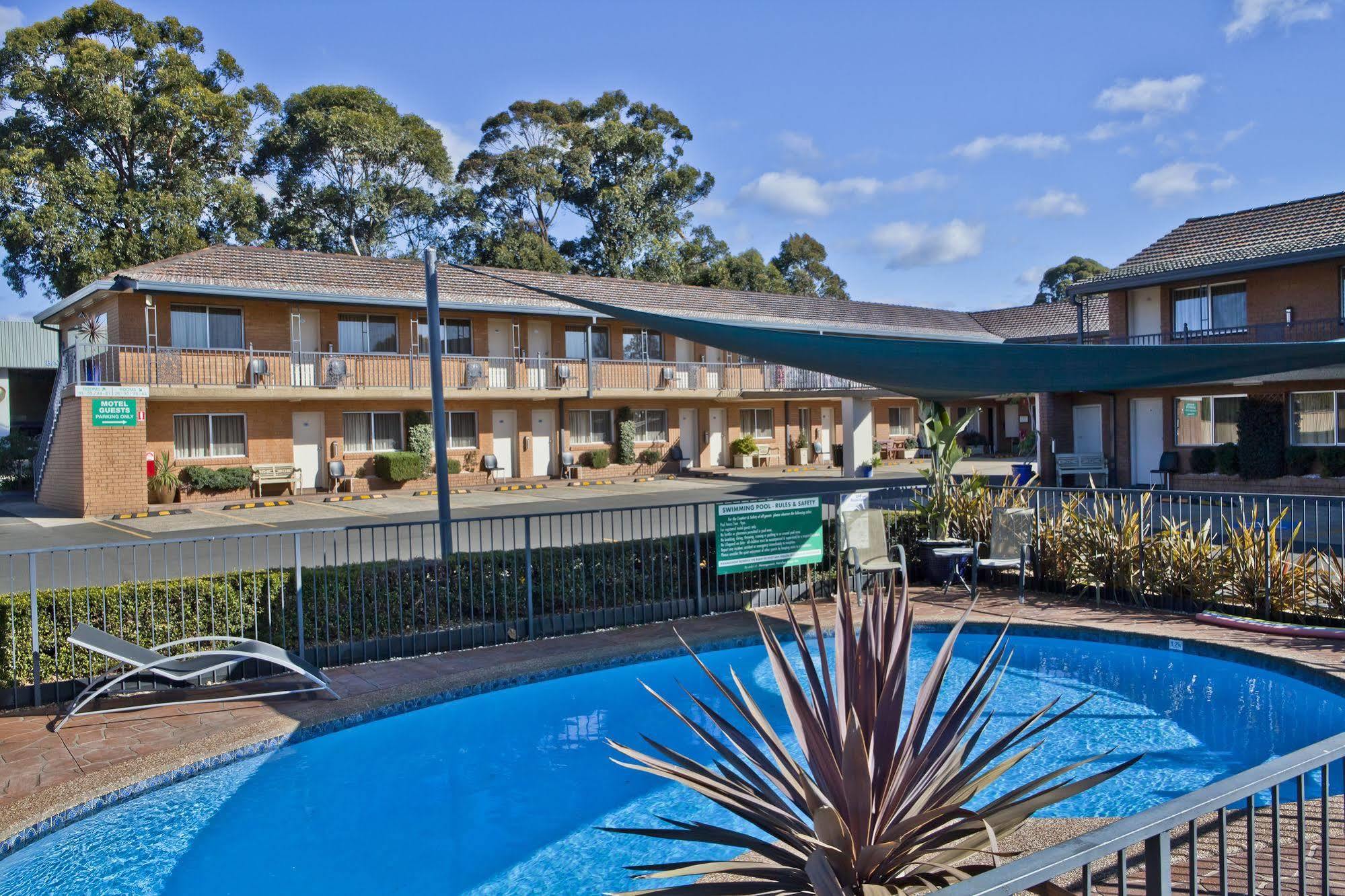 Narellan Motor Inn Buitenkant foto